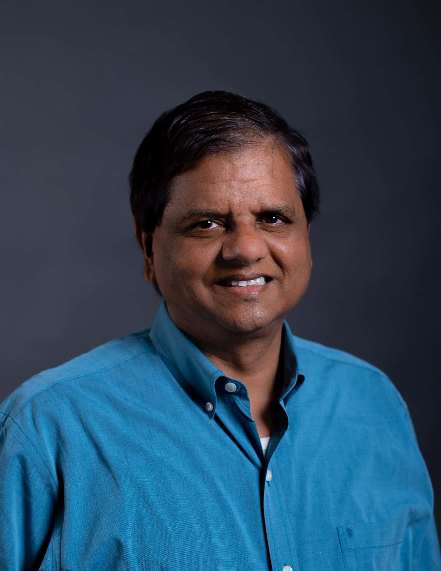 Venkat Santhanaraman Headshots 1