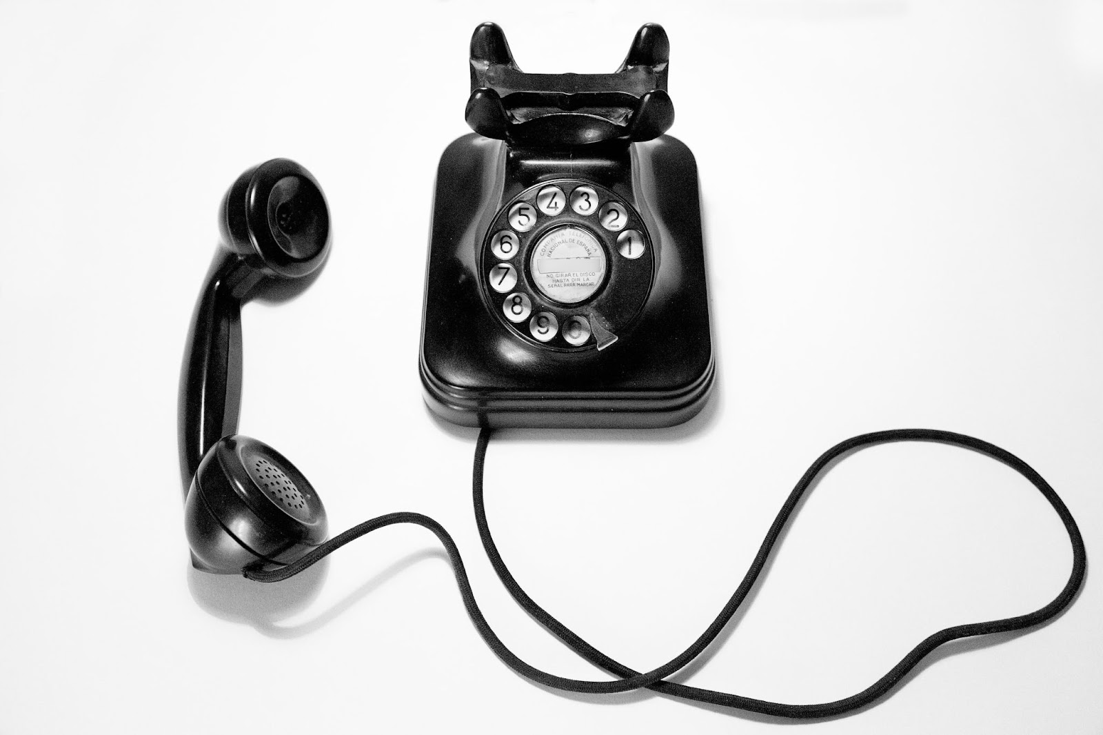 Imported copy of an external Blog article image Here’s How Much Revenue Your Restaurant Loses from Unanswered Phone Calls
